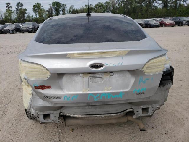 1FADP3H2XHL324397 - 2017 FORD FOCUS SEL SILVER photo 6