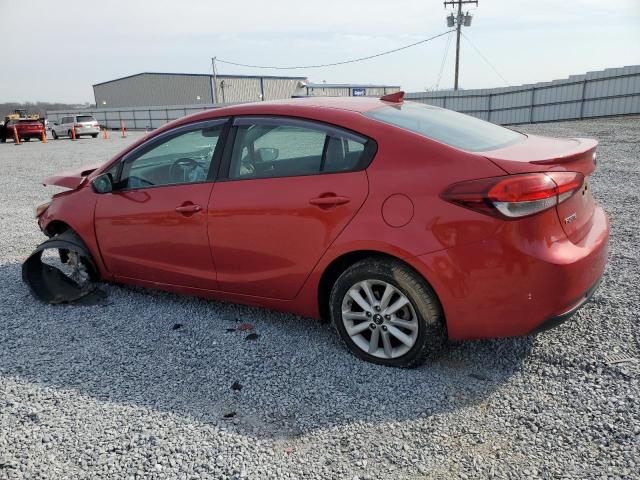 3KPFL4A75HE083674 - 2017 KIA FORTE LX RED photo 2