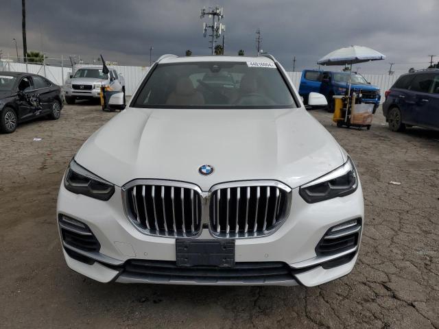 5UXCR6C52KLK99813 - 2019 BMW X5 XDRIVE40I WHITE photo 5