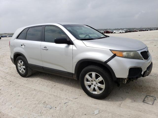 5XYKT3A14BG142633 - 2011 KIA SORENTO BASE SILVER photo 4