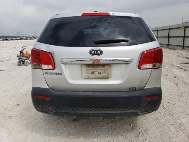 5XYKT3A14BG142633 - 2011 KIA SORENTO BASE SILVER photo 6