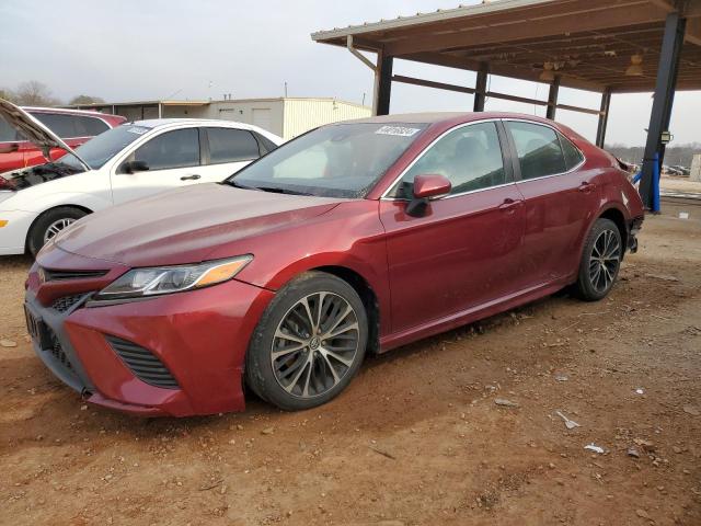 4T1B11HK0JU526698 - 2018 TOYOTA CAMRY L BURGUNDY photo 1