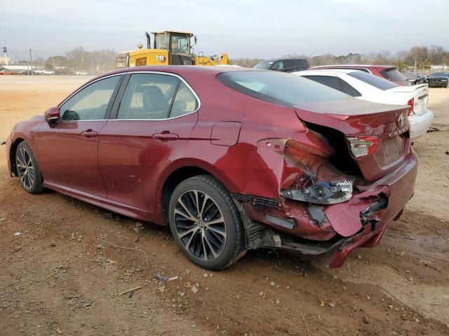 4T1B11HK0JU526698 - 2018 TOYOTA CAMRY L BURGUNDY photo 2