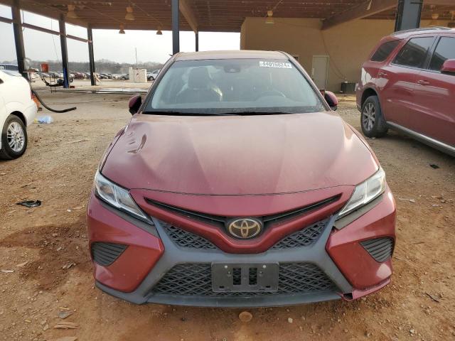 4T1B11HK0JU526698 - 2018 TOYOTA CAMRY L BURGUNDY photo 5