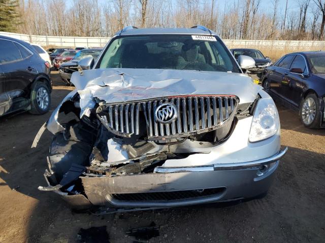 5GAKVAED4CJ216252 - 2012 BUICK ENCLAVE SILVER photo 5