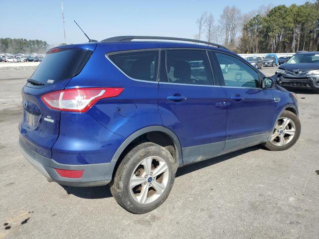 1FMCU0GX5GUC08975 - 2016 FORD ESCAPE SE BLUE photo 3