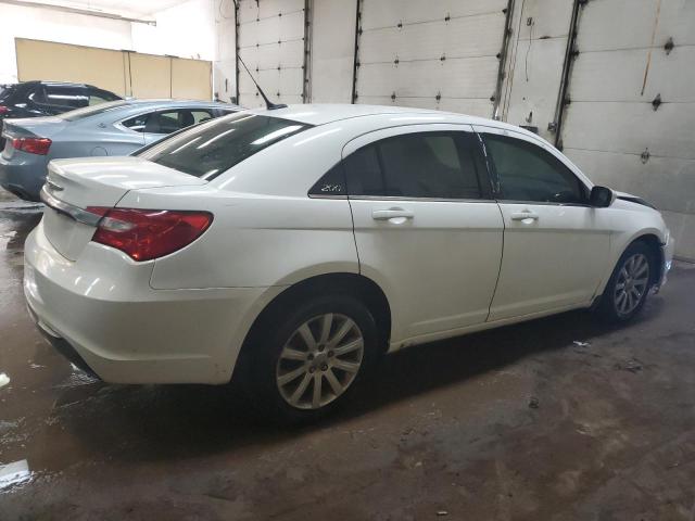 1C3BC1FG4BN522795 - 2011 CHRYSLER 200 TOURING WHITE photo 3