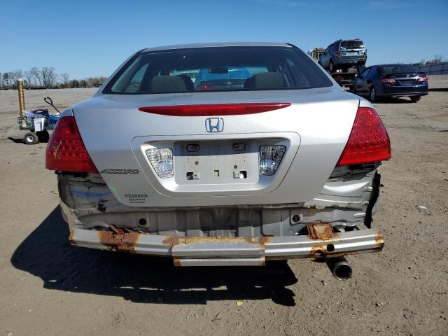 1HGCM56156A063968 - 2006 HONDA ACCORD VALUE SILVER photo 6