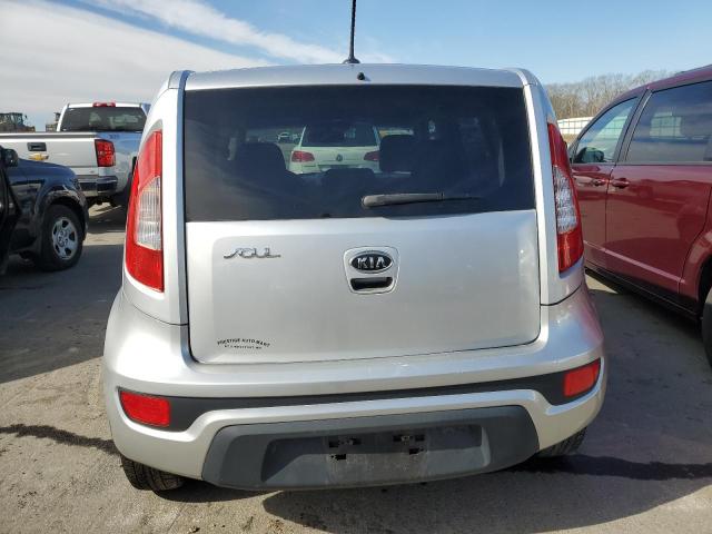 KNDJT2A56C7362069 - 2012 KIA SOUL SILVER photo 6