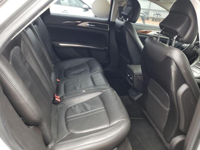 3LN6L2JK0DR800828 - 2013 LINCOLN MKZ SILVER photo 10