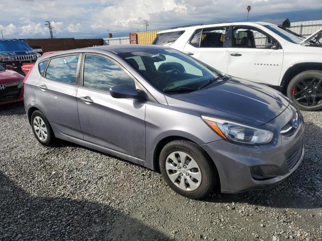 KMHCT5AE9HU301801 - 2017 HYUNDAI ACCENT SE SILVER photo 4