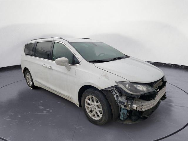 2C4RC1BGXLR124978 - 2020 CHRYSLER PACIFICA TOURING L WHITE photo 4