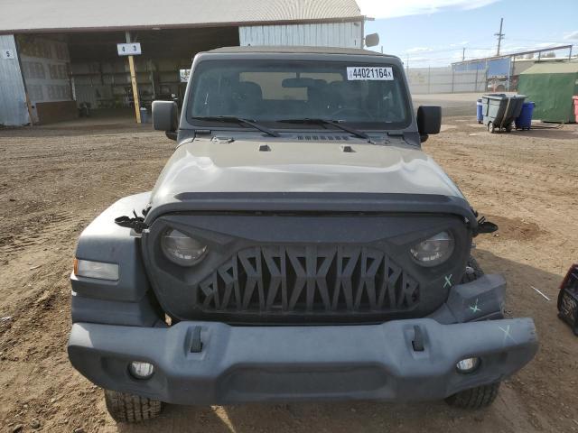 1C4GJXAN9LW228854 - 2020 JEEP WRANGLER SPORT GRAY photo 5