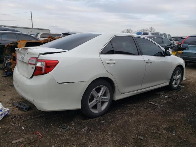 4T1BF1FK5EU451717 - 2014 TOYOTA CAMRY L WHITE photo 3