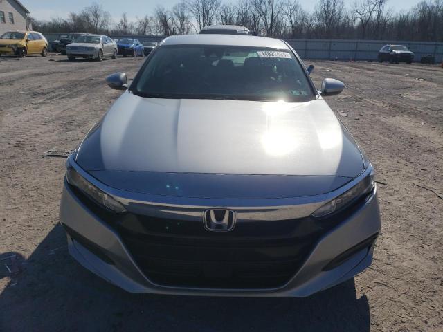 1HGCV1F17JA227848 - 2018 HONDA ACCORD LX SILVER photo 5