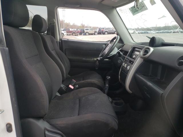 JTLKT334650209481 - 2005 TOYOTA SCION XB 白色 照片 7