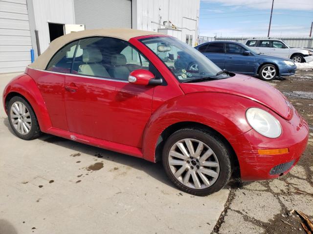 3VWRF31Y28M411305 - 2008 VOLKSWAGEN NEW BEETLE CONVERTIBLE SE RED photo 4