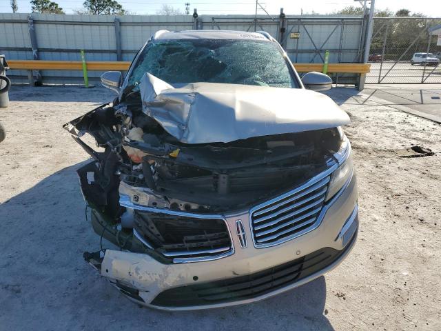 5LMCJ1A9XFUJ36949 - 2015 LINCOLN MKC GOLD photo 5