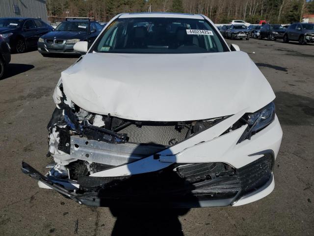 4T1H31AK9NU587066 - 2022 TOYOTA CAMRY LE WHITE photo 5