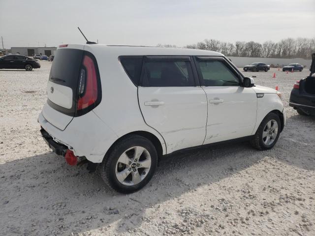 KNDJN2A20J7896150 - 2018 KIA SOUL WHITE photo 3