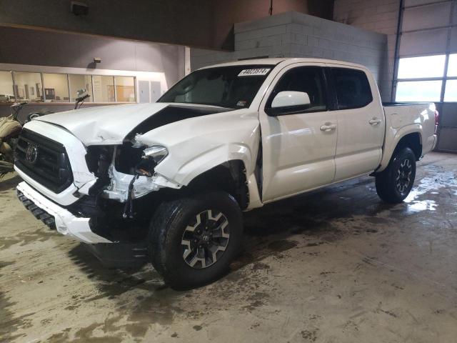 3TYAX5GN4NT041271 - 2022 TOYOTA TACOMA DOUBLE CAB WHITE photo 1