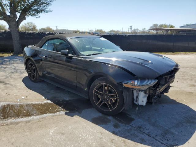 1FATP8UH6L5126089 - 2020 FORD MUSTANG BLACK photo 4