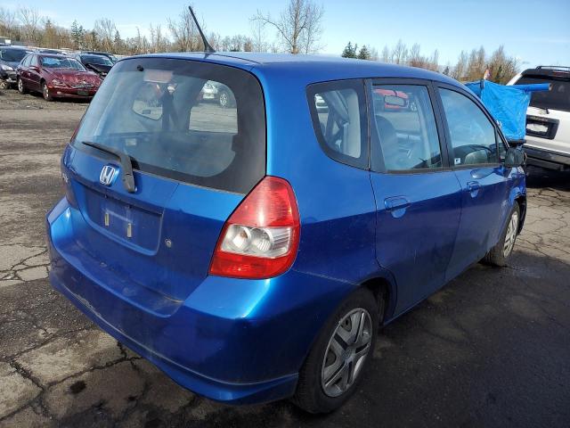 JHMGD37488S067618 - 2008 HONDA FIT BLUE photo 3