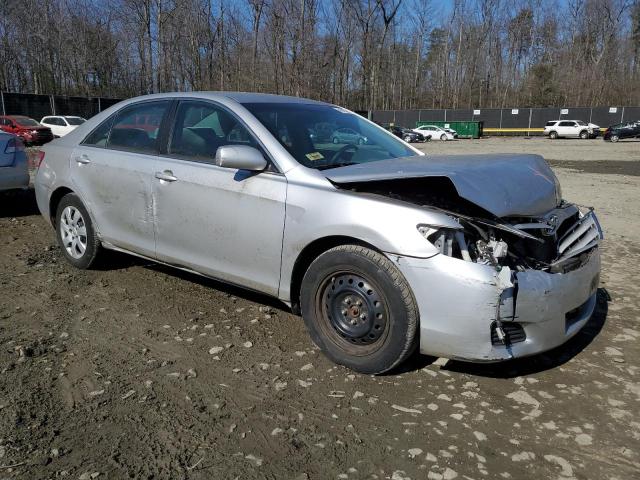 4T1BF3EK4BU126646 - 2011 TOYOTA CAMRY BASE SILVER photo 4