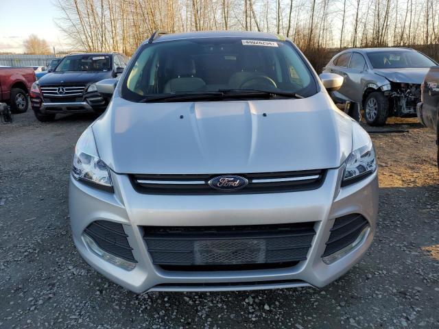 1FMCU9G94FUA44431 - 2015 FORD ESCAPE SE SILVER photo 5