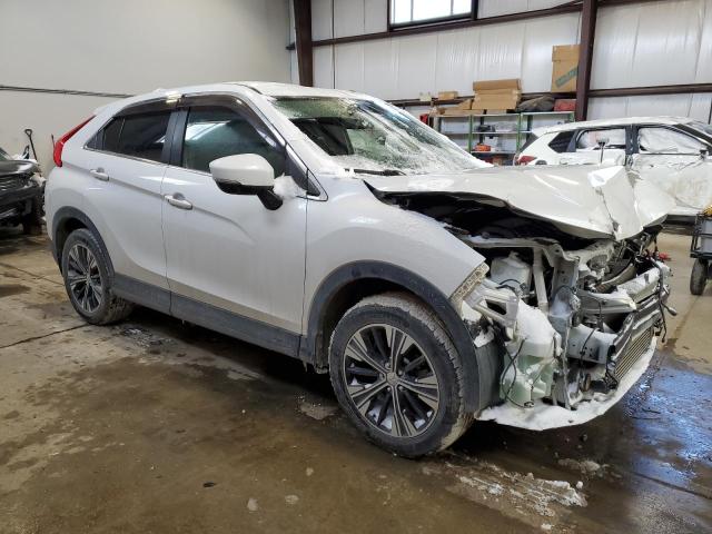 JA4AT4AA6JZ618179 - 2018 MITSUBISHI ECLIPSE CR LE WHITE photo 4