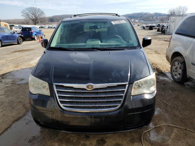 2A8HR44E79R611581 - 2009 CHRYSLER TOWN & COU LX BLACK photo 5