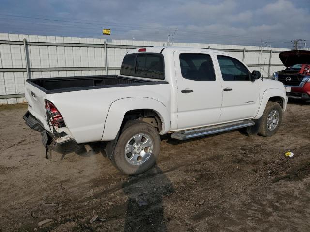 3TMJU4GN5BM112844 - 2011 TOYOTA TACOMA DOUBLE CAB PRERUNNER WHITE photo 3