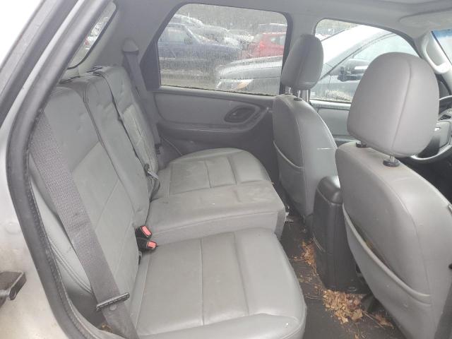 1FMCU931X7KB28704 - 2007 FORD ESCAPE XLT SILVER photo 11