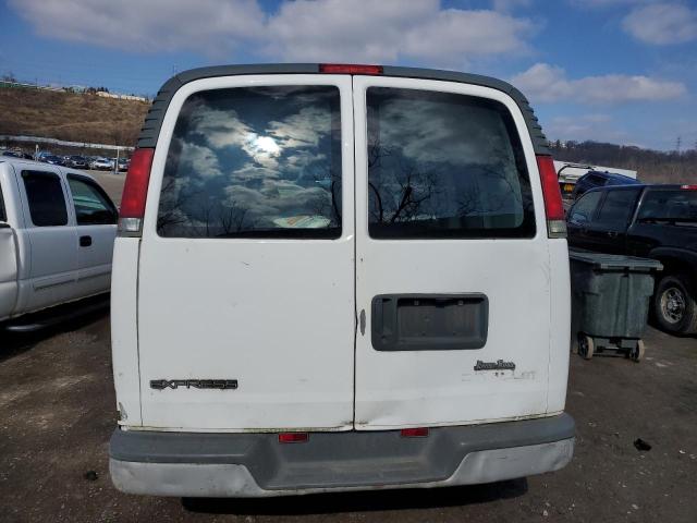 1GCGG25R821206175 - 2002 CHEVROLET EXPRESS G2 WHITE photo 6