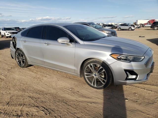 3FA6P0K98KR144714 - 2019 FORD FUSION TITANIUM SILVER photo 4