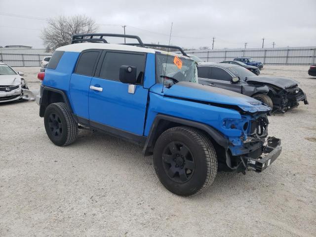 JTEZU11F270009406 - 2007 TOYOTA FJ CRUISER BLUE photo 4