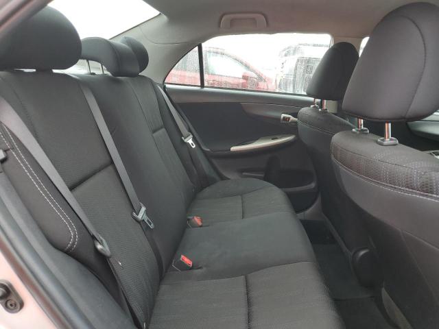 5YFBU4EE4DP184315 - 2013 TOYOTA COROLLA BASE SILVER photo 10