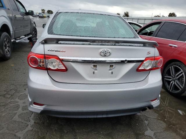 5YFBU4EE4DP184315 - 2013 TOYOTA COROLLA BASE SILVER photo 6