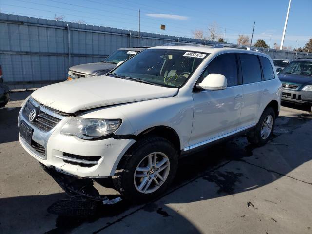 WVGBE77L99D028870 - 2009 VOLKSWAGEN TOUAREG 2 V6 WHITE photo 1