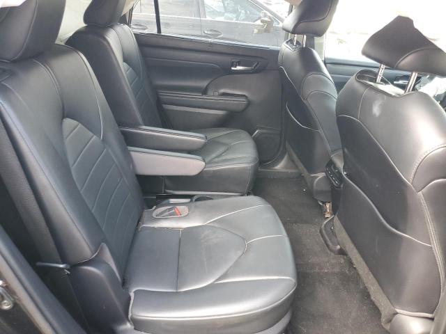 5TDGZRAH9MS075926 - 2021 TOYOTA HIGHLANDER XLE 黑色 照片 11