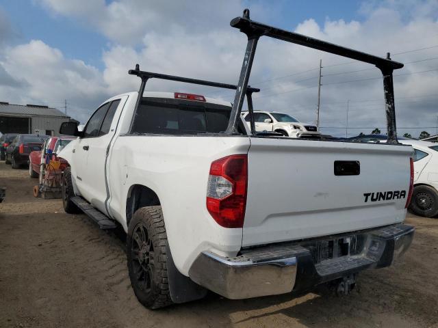 5TFRW5F16GX210266 - 2016 TOYOTA TUNDRA DOUBLE CAB SR/SR5 WHITE photo 2