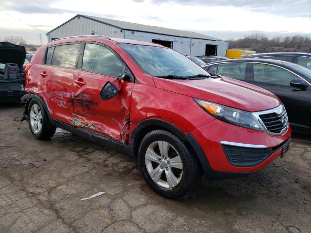 KNDPB3A23C7266067 - 2012 KIA SPORTAGE BASE RED photo 4