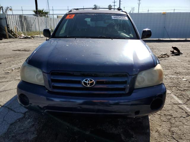 JTEGD21A440090521 - 2004 TOYOTA HIGHLANDER BLUE photo 5