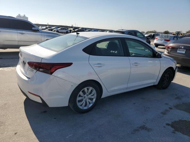 3KPC24A61ME136524 - 2021 HYUNDAI ACCENT SE WHITE photo 3