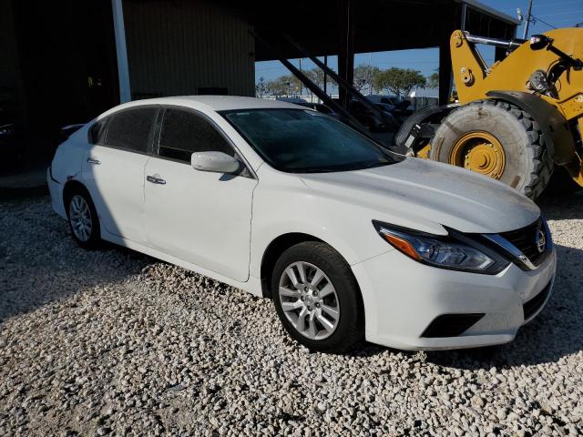 1N4AL3AP1HN353182 - 2017 NISSAN ALTIMA 2.5 WHITE photo 4