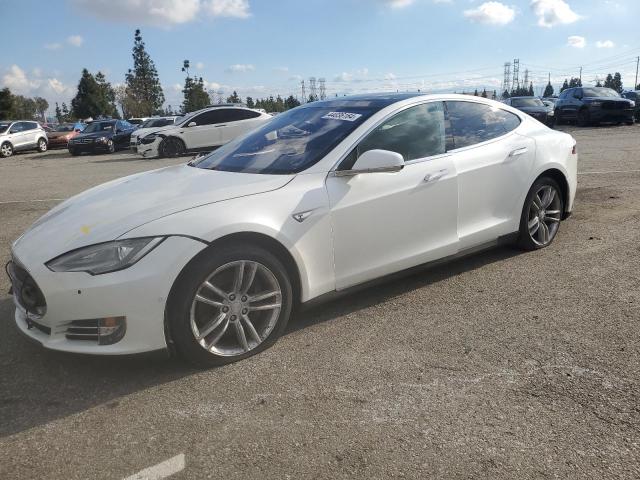 5YJSA1E13FF107647 - 2015 TESLA MODEL S თეთრი ფოტო 1