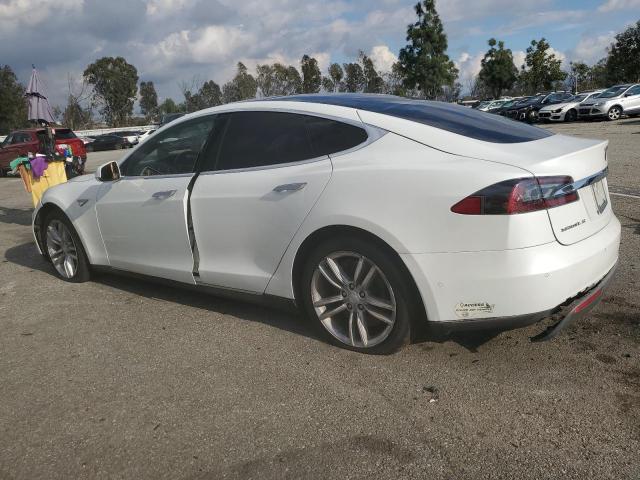 5YJSA1E13FF107647 - 2015 TESLA MODEL S თეთრი ფოტო 2