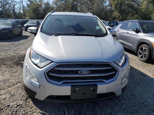 MAJ3P1TE2JC241103 - 2018 FORD ECOSPORT SE ვერცხლისფერი ფოტო 5