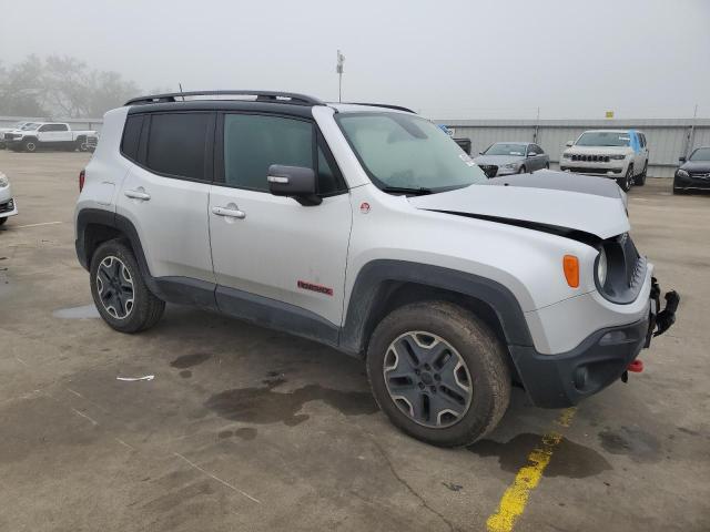 ZACCJBCT1FPB31548 - 2015 JEEP RENEGADE TRAILHAWK SILVER photo 4