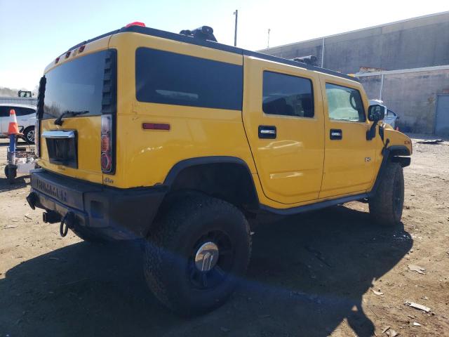 5GRGN23U95H105069 - 2005 HUMMER H2 YELLOW photo 3